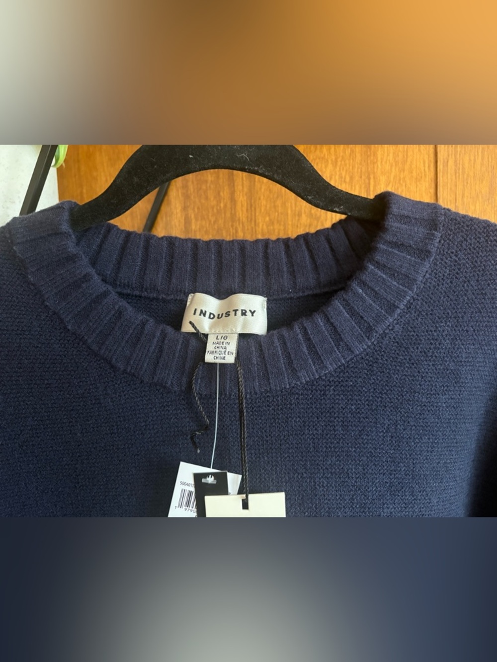 NWT Industry Sweater Women’s Large Navy Blue Round Neck Nylon Wool Blend Basic - Picture 4 of 5